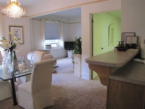 The Monticello Hotel Лонгвью Экстерьер фото